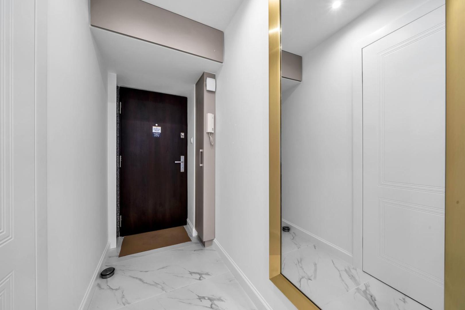 Warsaw Centrum Apartment - Workspace, Balcony - By Rentujemy Exterior foto