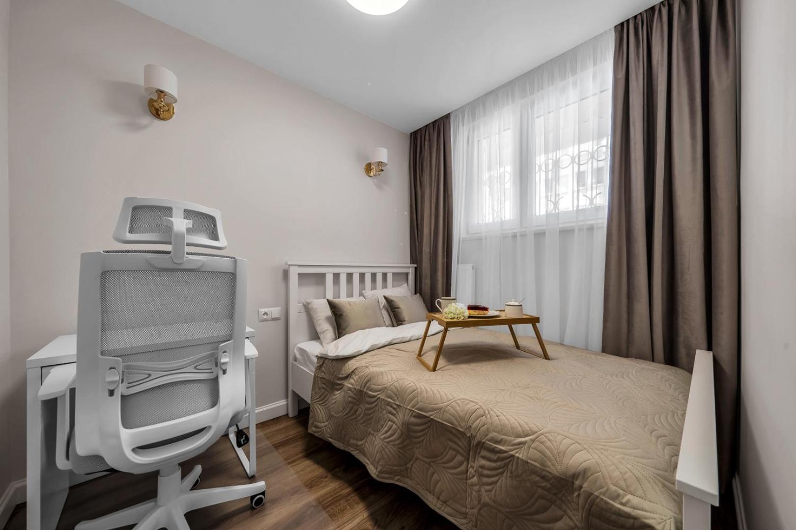 Warsaw Centrum Apartment - Workspace, Balcony - By Rentujemy Exterior foto